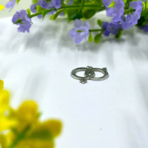 925 Sterling Silver Vintage Male and Female Symbol Charm Pendant - Picture 2 of 4